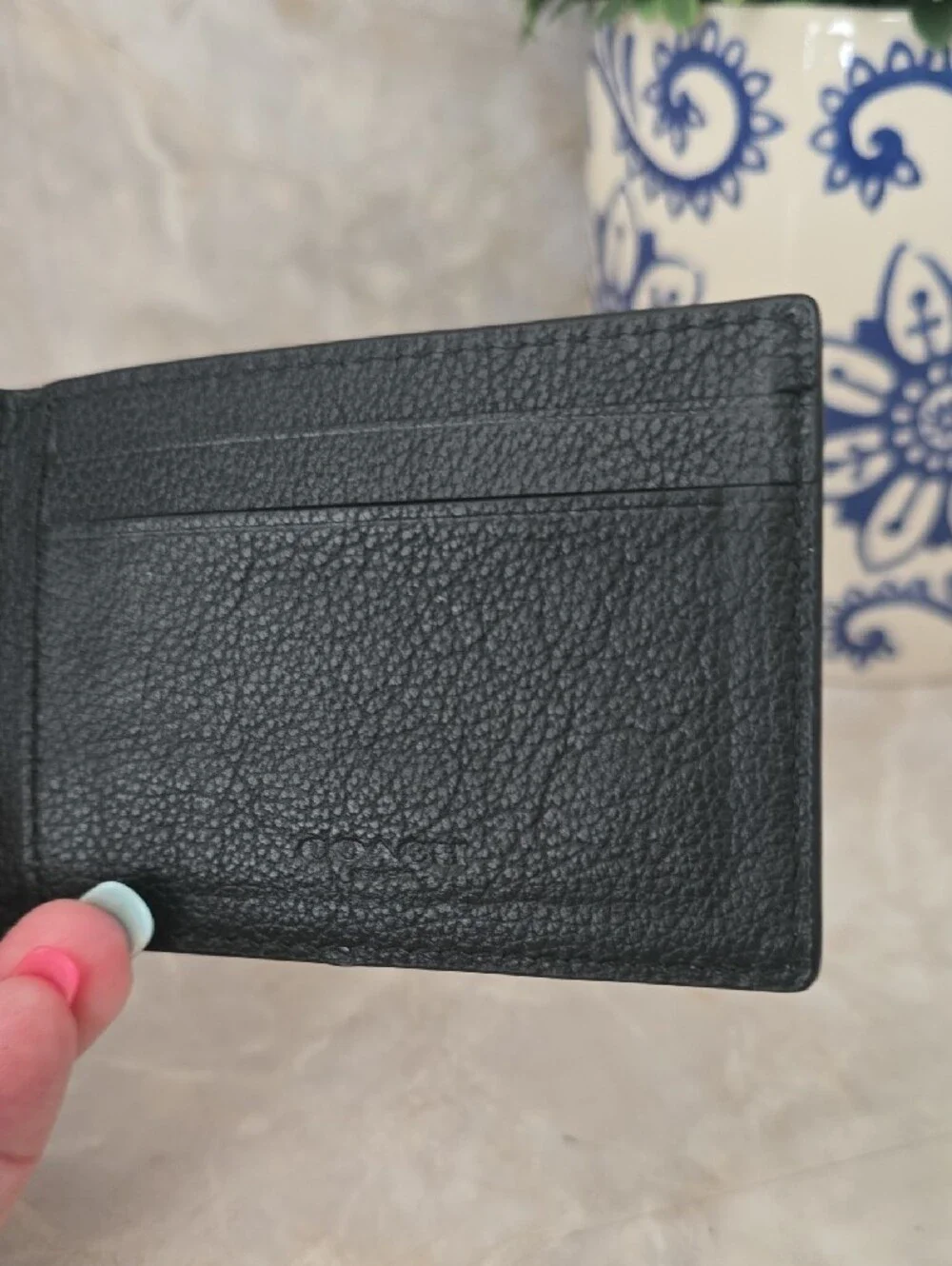 COACH Men's Compact Billfold Card Case Wallet Black Pebbled Leather NWOT